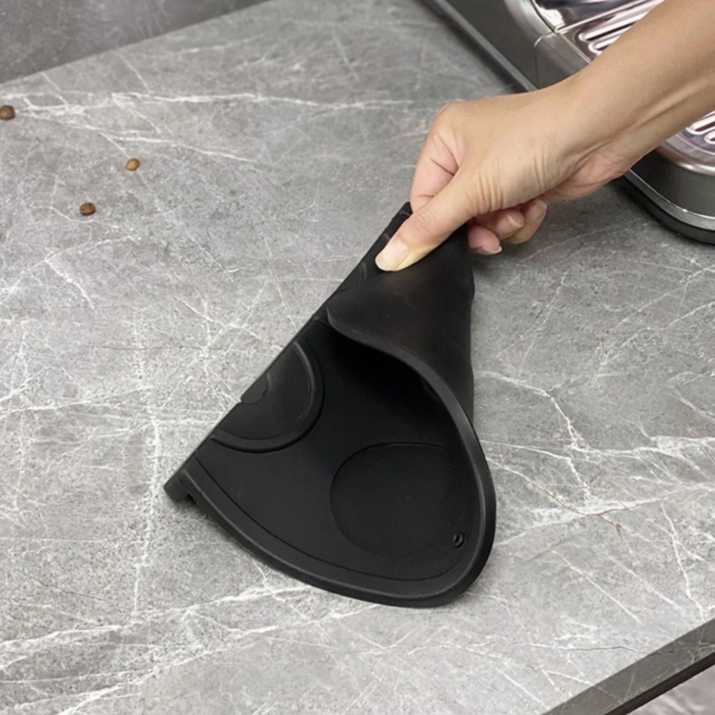 Silicone Coffee Tamper Mat – Anti-Slip Espresso Tamping Pad for Barista Tools